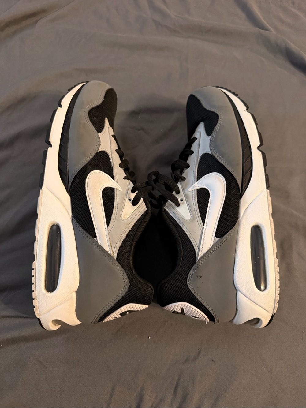 Nike Men’s Sneakers in Black, Gray & White